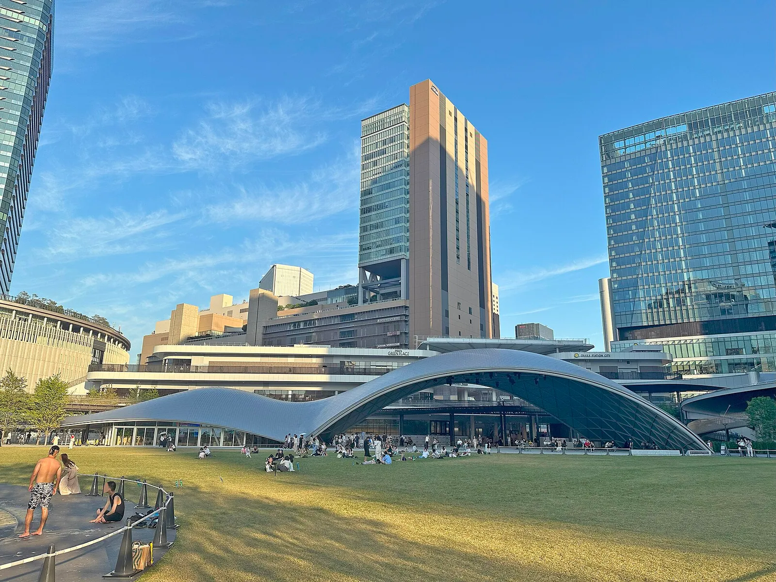 Grand Green Osaka的标志性建筑或景观