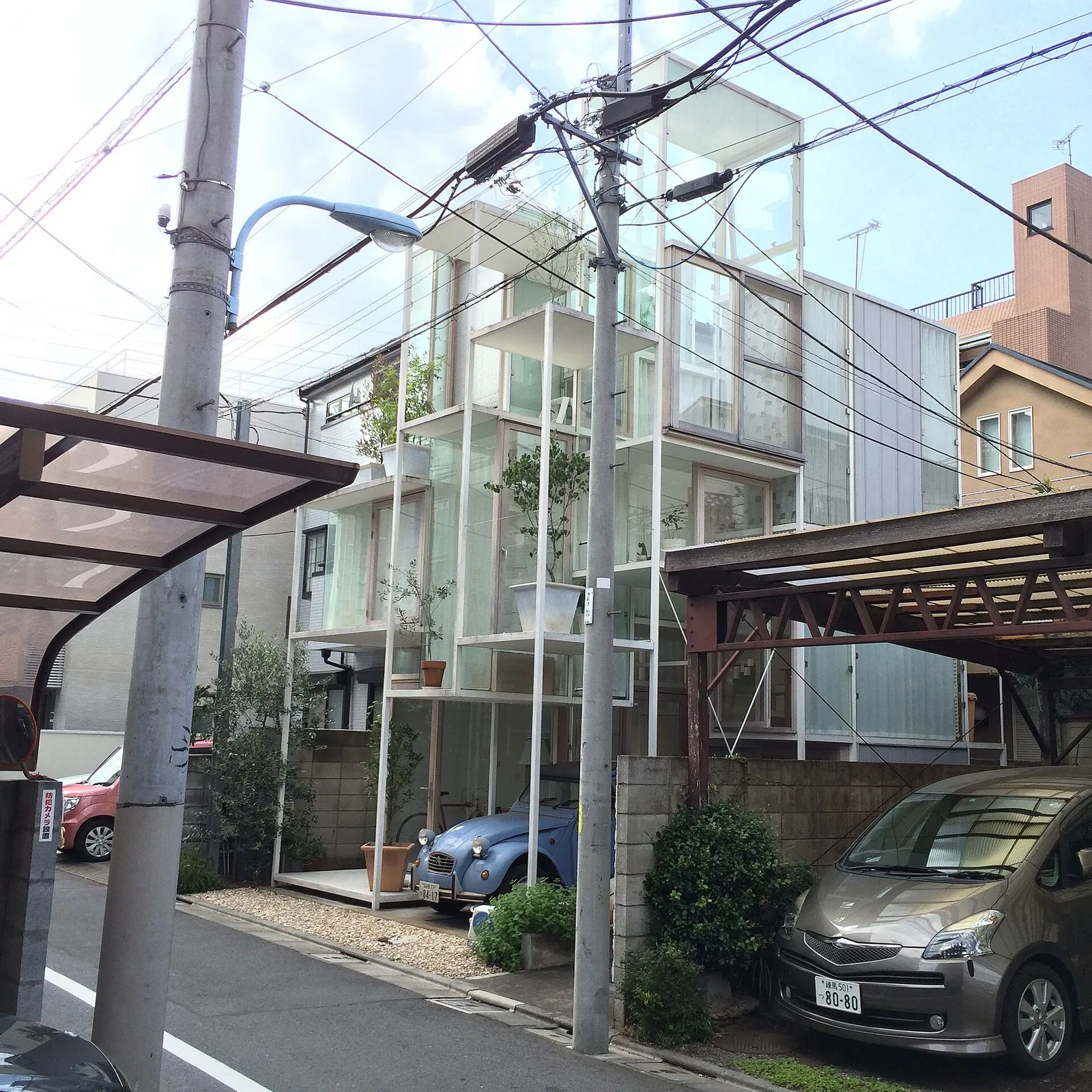 House NA的标志性建筑或景观