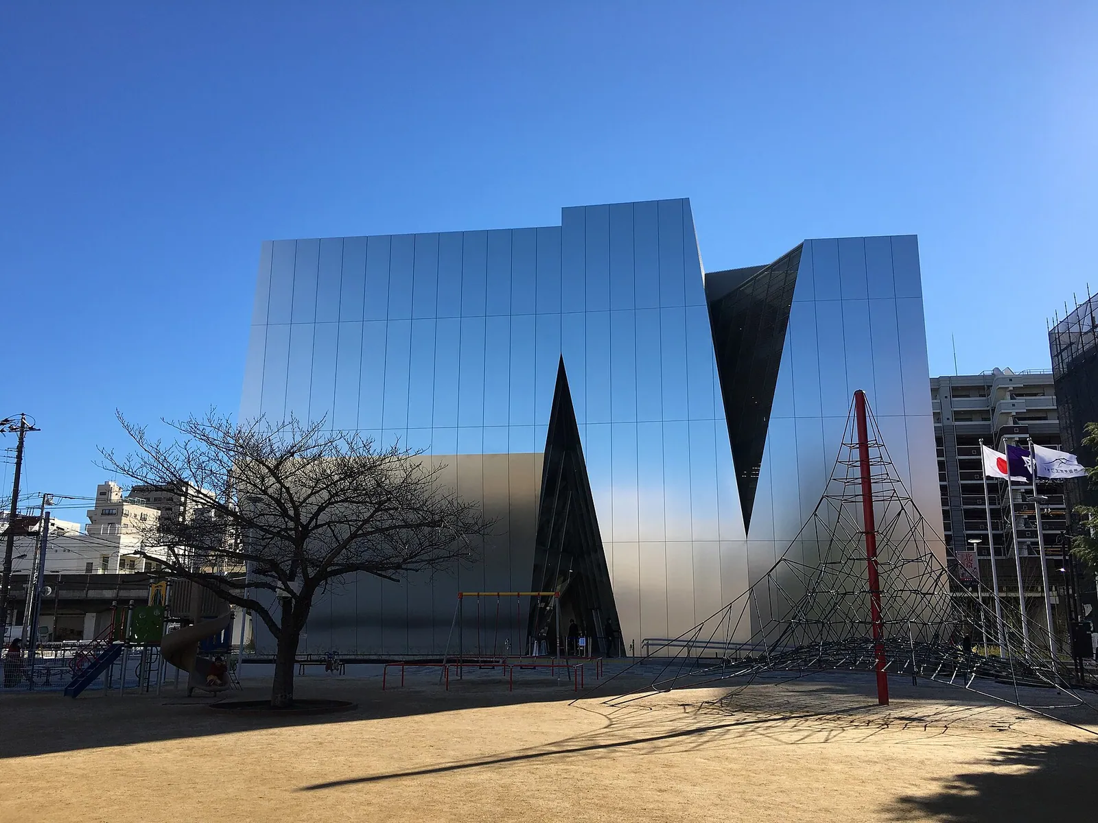 墨田北斋美术馆的标志性建筑或景观